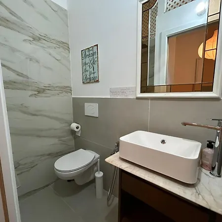 Seaside Quiet Bedroom בארי